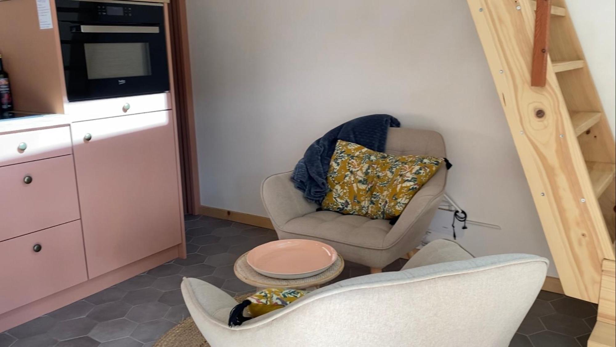 Tiny House De Tempoyrac Villa La Rochette  Exterior photo